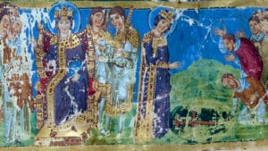 Imagen de la emperatriz Helena y su invención de la Vera Cruz en un manuscrito bizantino del siglo IX.