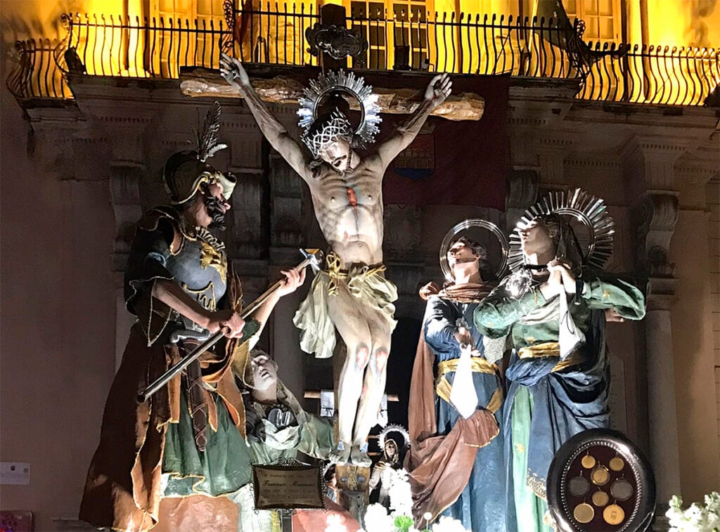 Grupo escultórico de La Lanzada en la Procesión de los Misterios de Trapani.