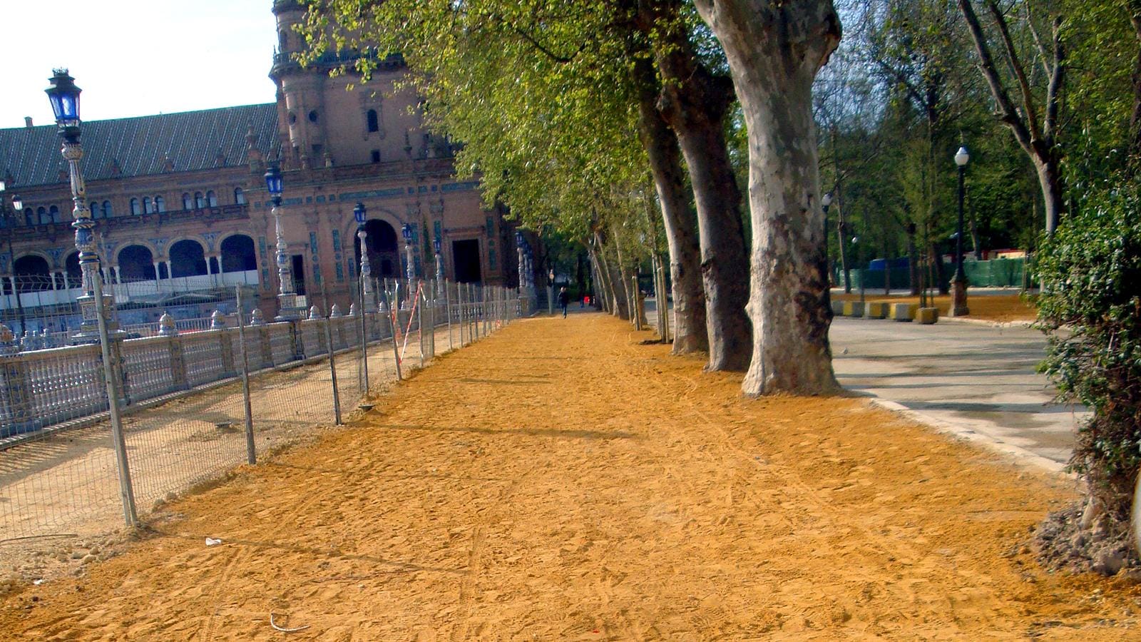 Suelo de albero en el Parque de María Luisa de Sevilla.