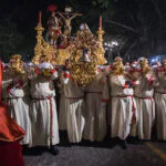 Trono del Cristo de la Sangre de la Archicofradía de la Sangre durante la Semana Santa de Málaga.