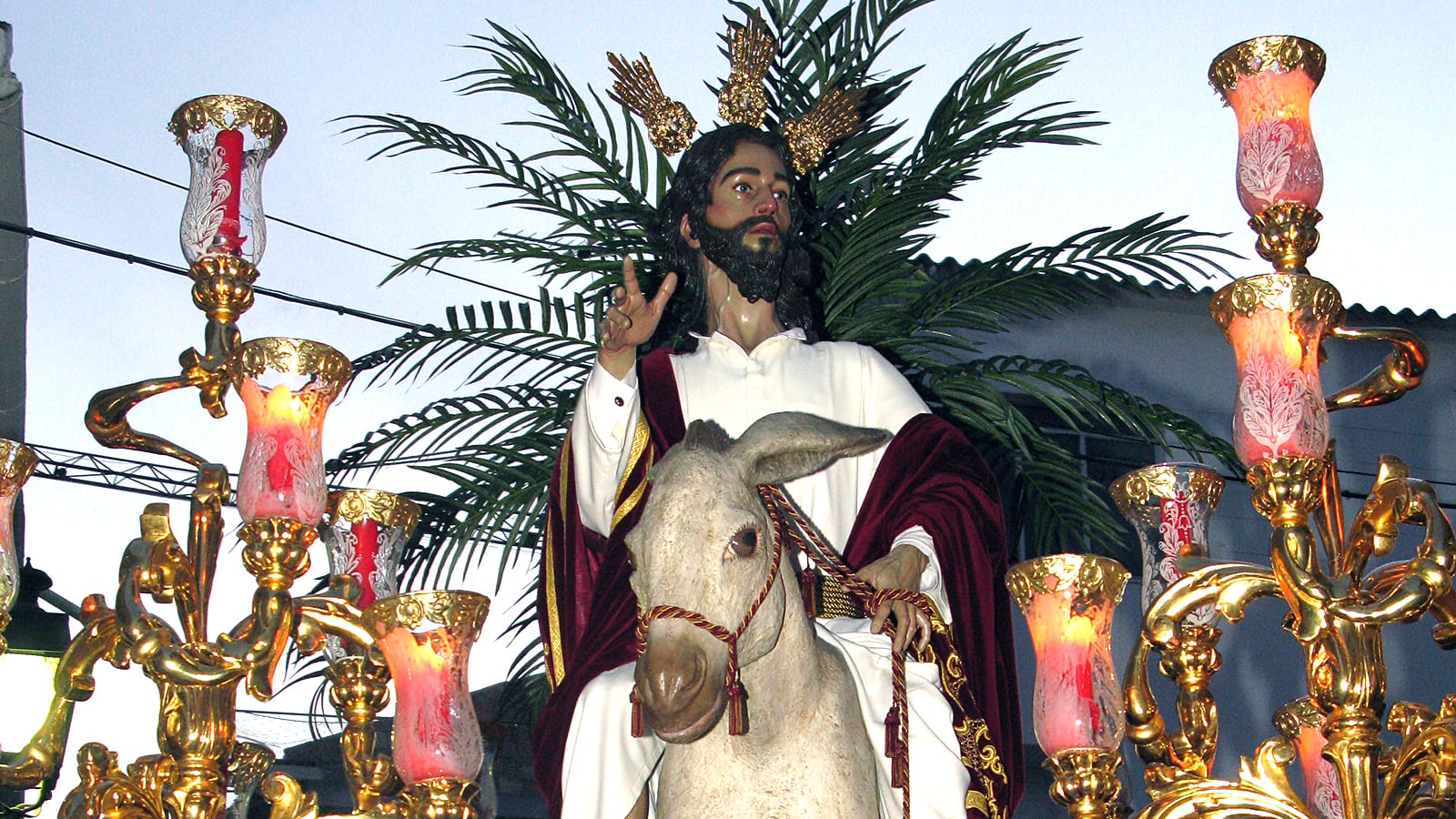 Nuestro Padre Jesús de la Victoria en la primera salida de La Borriquilla de Padul en Domingo de Ramos.