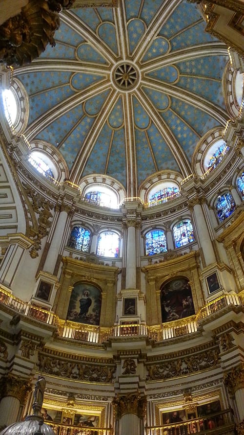 Bóveda estrellada de la capilla mayor de la Catedral de Granada.