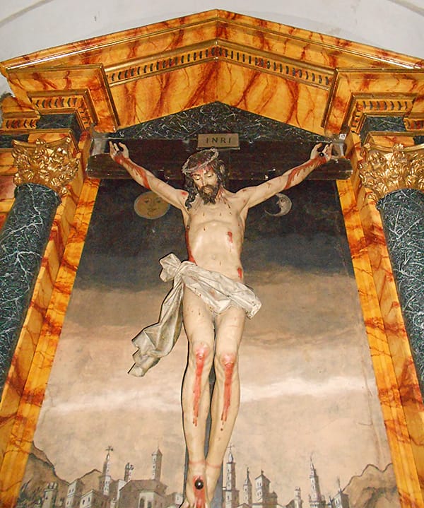 Cristo crucificado barroco de Gregorio Fernández en madera policromada.