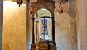 Columna venerada como la de la flagelación de Cristo en la basílica de Santa Práxedes, Roma.