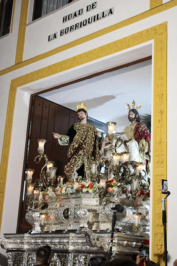 Nuestro Padre Jesús de la Victoria entrando en la nueva Casa de Hermandad de la Borriquilla de Padul.